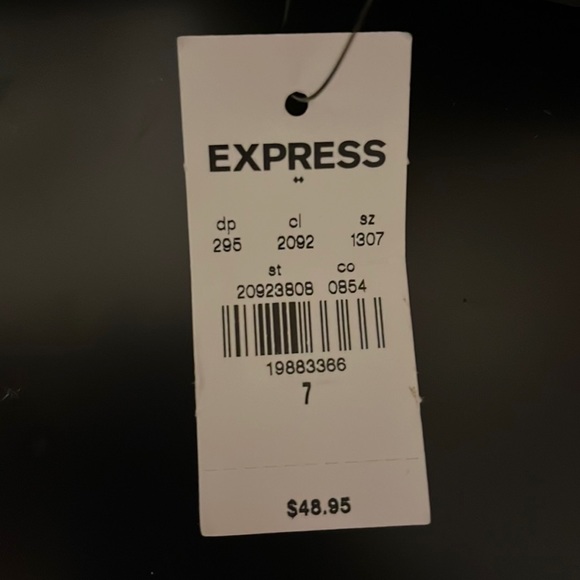 Express Flats - Picture 3 of 3